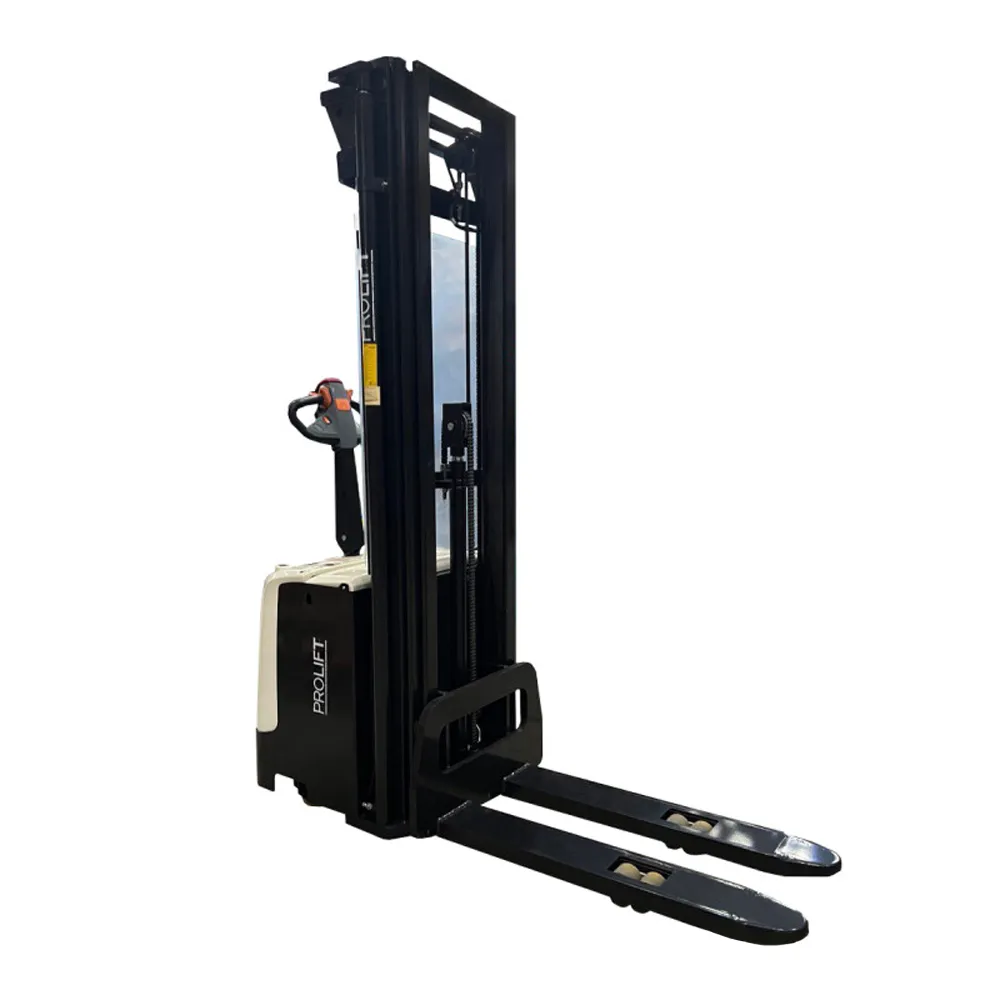 Штабелер самоходный PROLIFT M2 SDR 1656 Li-ion,  1600кг., 5,6м. с электроподъемом, АКБ 150Ah